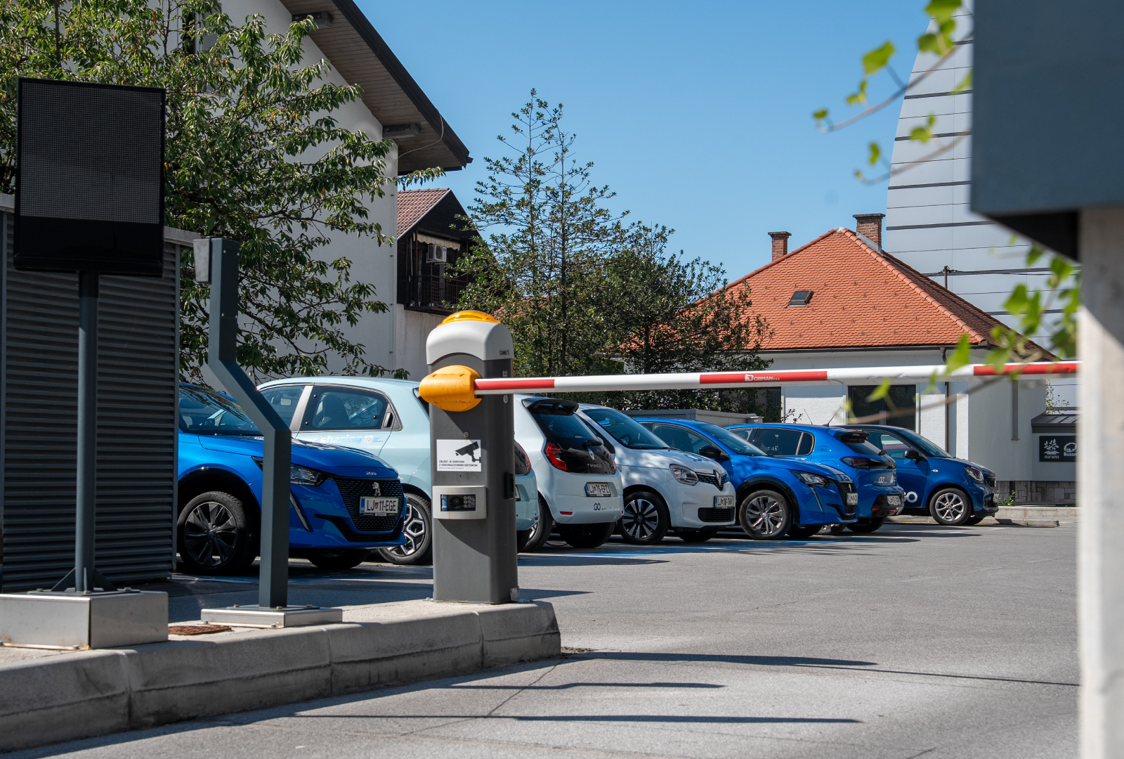 Заврши го наемот